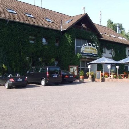 Hotel Restaurant Zur Hexe Uberherrn Exterior photo